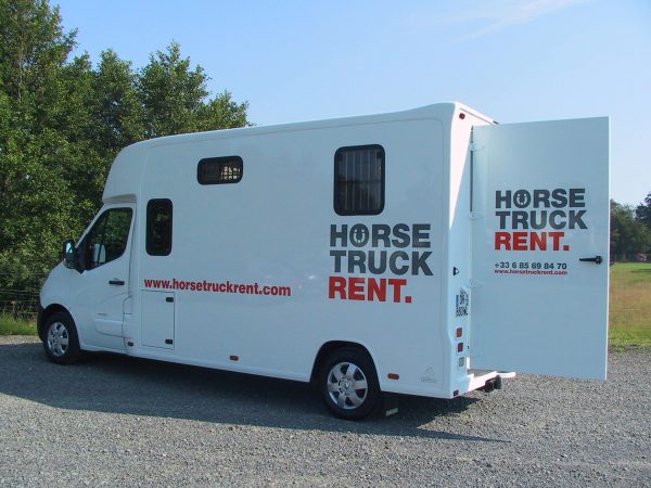 Vans Chardron HTR Horse truck rent